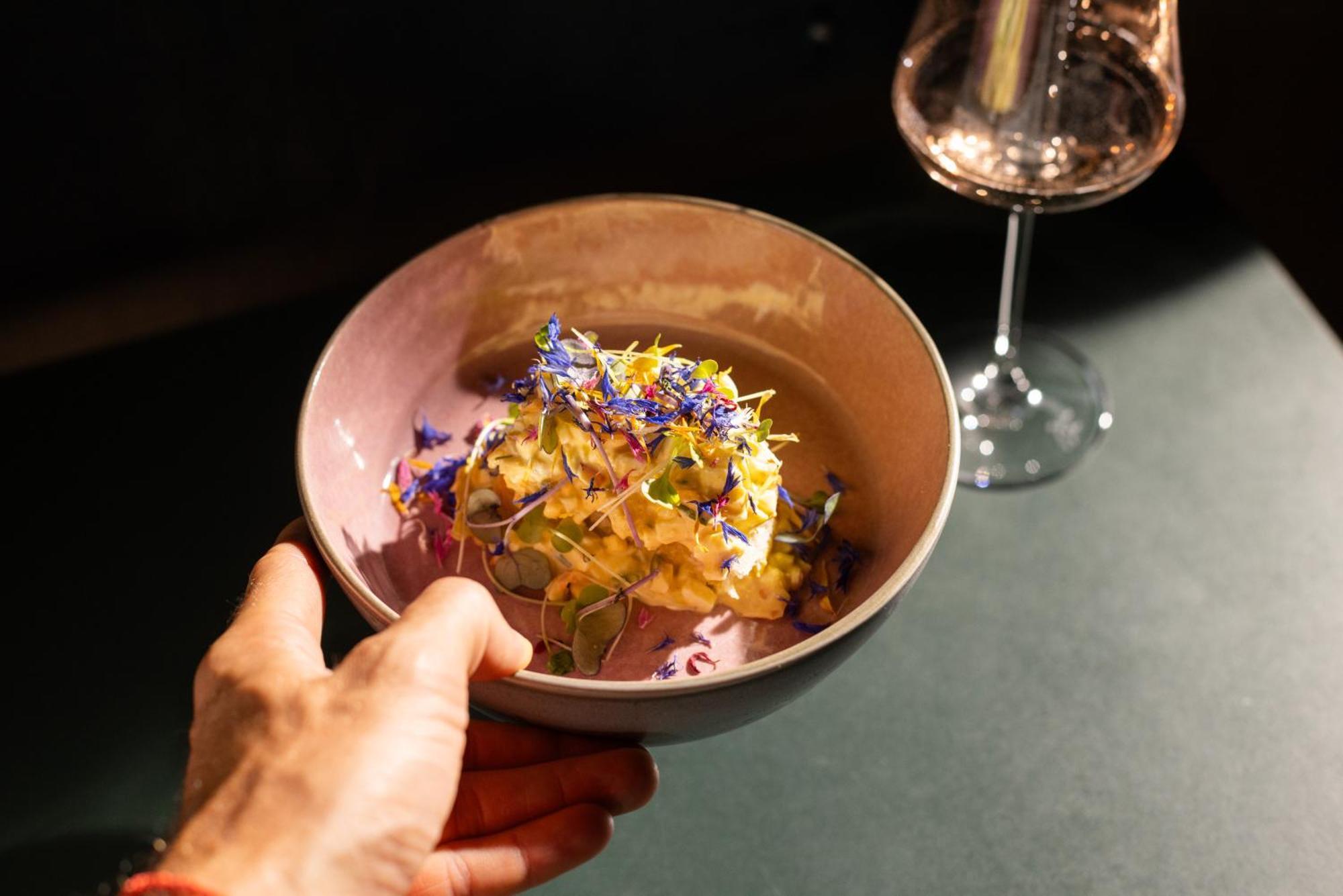 Chesa Rosatsch - Of Food Hotel