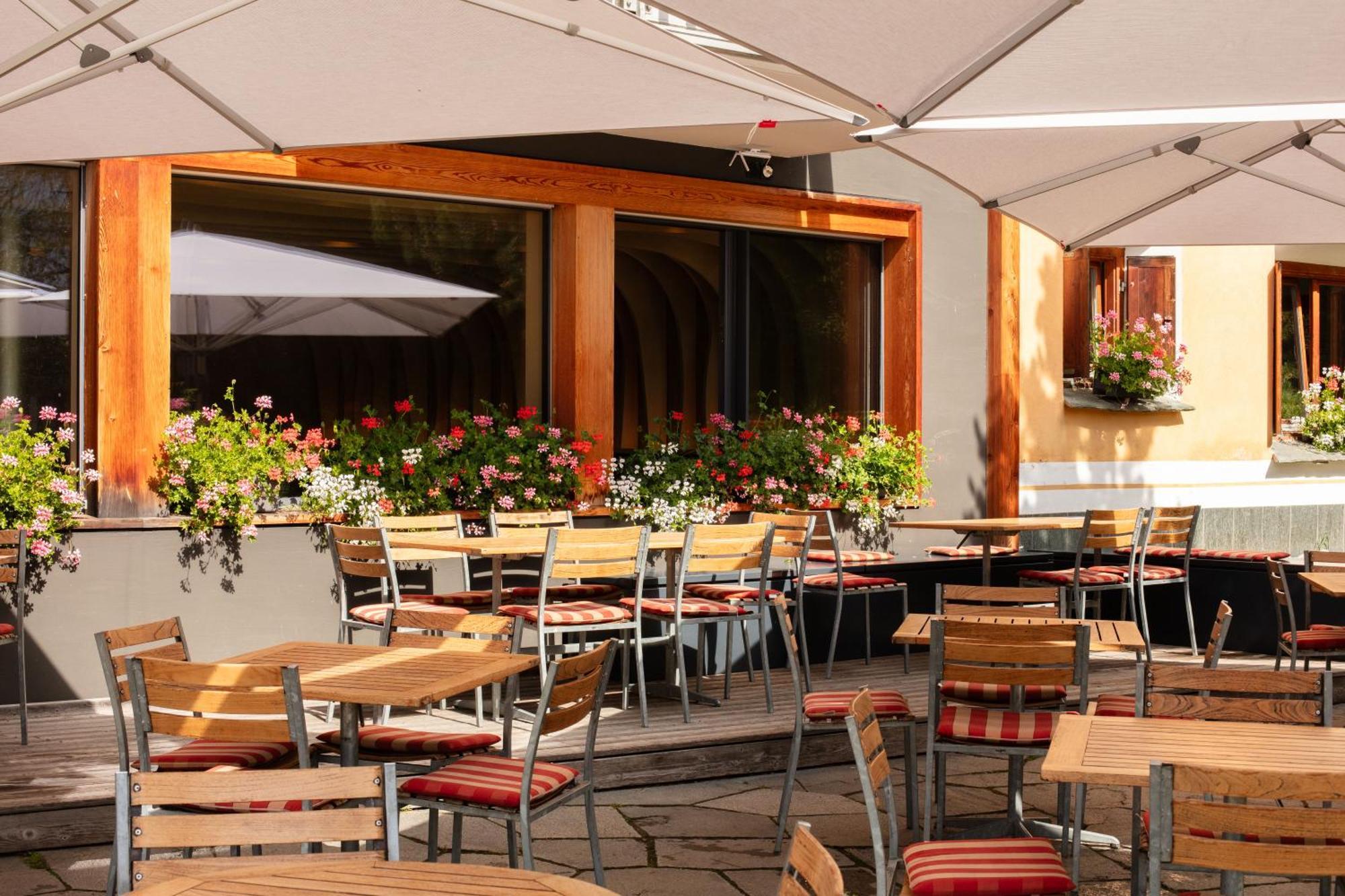 Chesa Rosatsch - Of Food Hotel